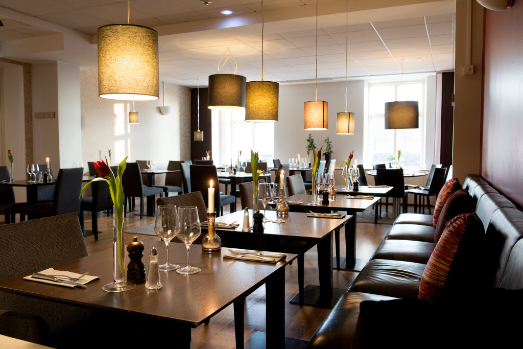 Kuvaoikeudet:: Niklas Hagelbeck Scandic-Hallandia-Restaurant.jpg